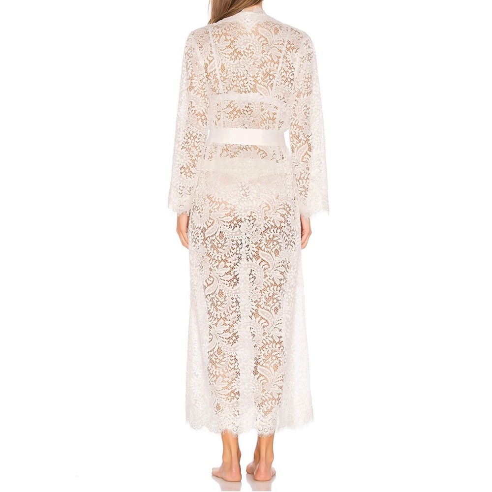 ISO! Anemone Robe - Picture 7 of 12